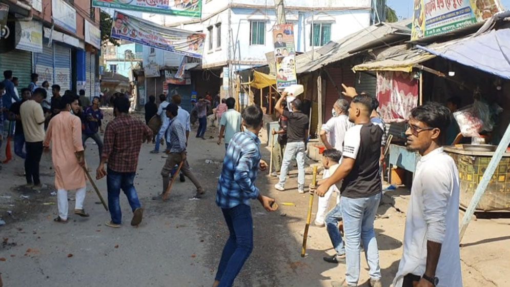 বাঞ্ছারামপুরে বিএনপির দুগ্রুপের সংঘর্ষে আহত ৪০