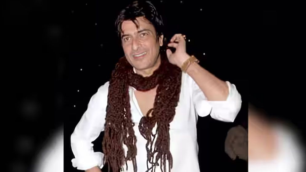 অভিনয়ের টোপ দিয়ে বাড়িতে ডাকে অভিনেত্রীকে যৌন হেনস্তা