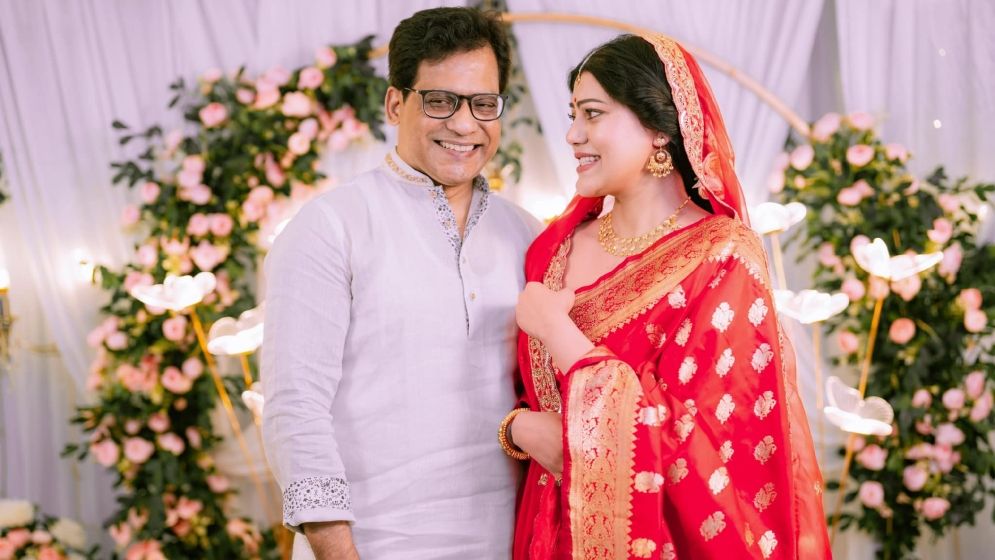 মায়ের শাড়ি পরে বিয়ের পিঁড়িতে তানজিকা, জানা গেল পাত্রের পরিচয়
