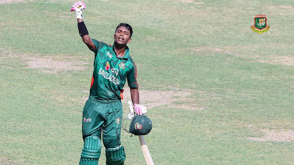 প্রতিবন্ধকতা পাশ কাটিয়ে বিশ্বমঞ্চে তামিম