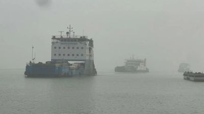 ৫ ঘণ্টা পর দৌলতদিয়া-পাটুরিয়া নৌরুটে ফেরি চলাচল শুরু