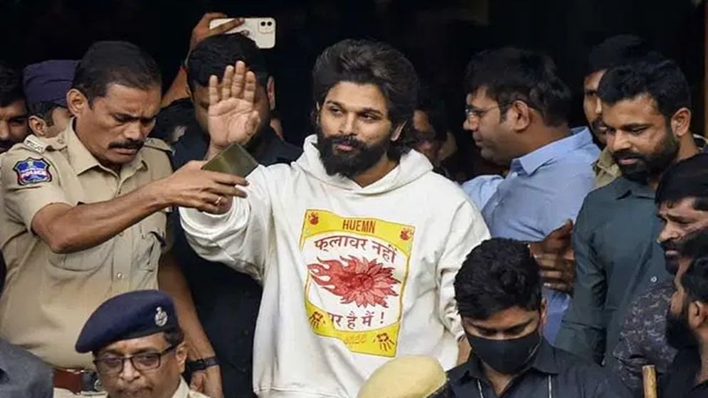 জেল থেকে বের হয়ে যা বললেন আল্লু অর্জুন