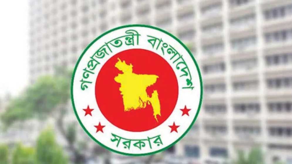 ক্ষোভে ফুঁসছেন তিন ক্যাডারের কর্মকর্তারা