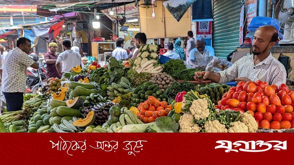 শীত মৌসুমেও সবজির দামে ক্রেতার অস্বস্তি