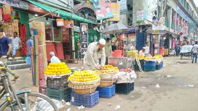 নদীর তীর দখল করে শ্রমিক লীগ নেতাদের চাঁদাবাজি