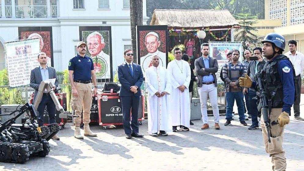 বড়দিনের নিরাপত্তার দায়িত্বে সোয়াত-স্পেশালাইজড ইউনিট