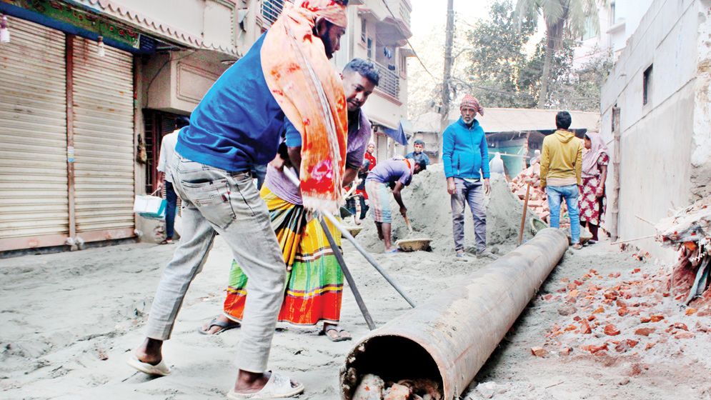 জনপ্রতিনিধি না থাকায় জনভোগান্তি চরমে