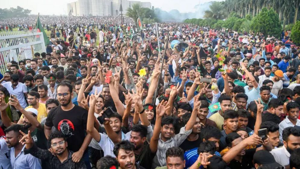 গণঅভ্যুত্থানে শহিদ ও আহতদের তালিকাভুক্ত হওয়ার আহ্বান