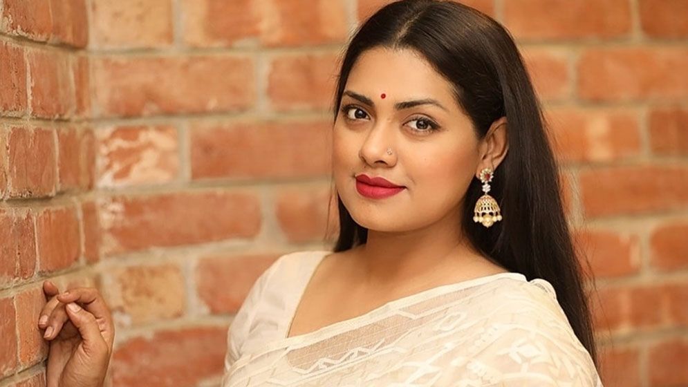 বিপদে আছেন তিশা, ছড়িয়ে দেওয়া হয়েছে ফোন নম্বর