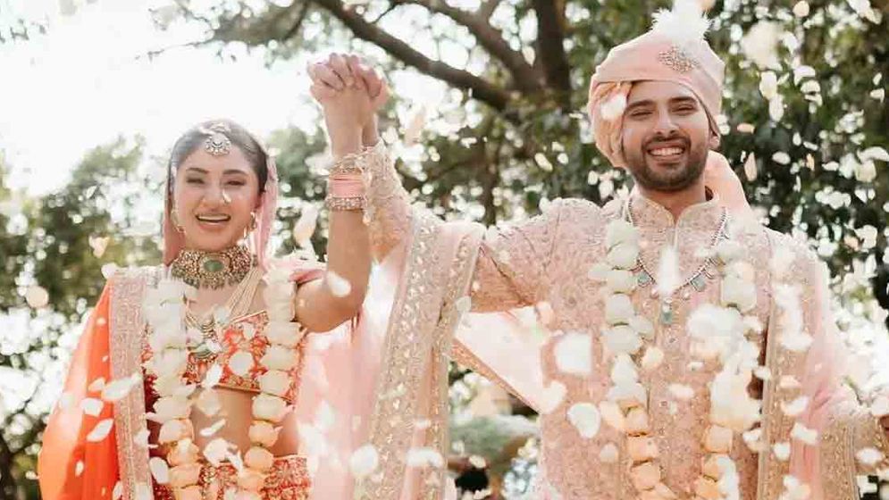 দীর্ঘদিনের প্রেমিকাকে বিয়ে করলেন আরমান মালিক