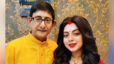 ইচ্ছে ছিল মধ্যরাতে মেয়ের ছবি দেব, কন্যাকে প্রকাশ্যে আনলেন শ্রীময়ী