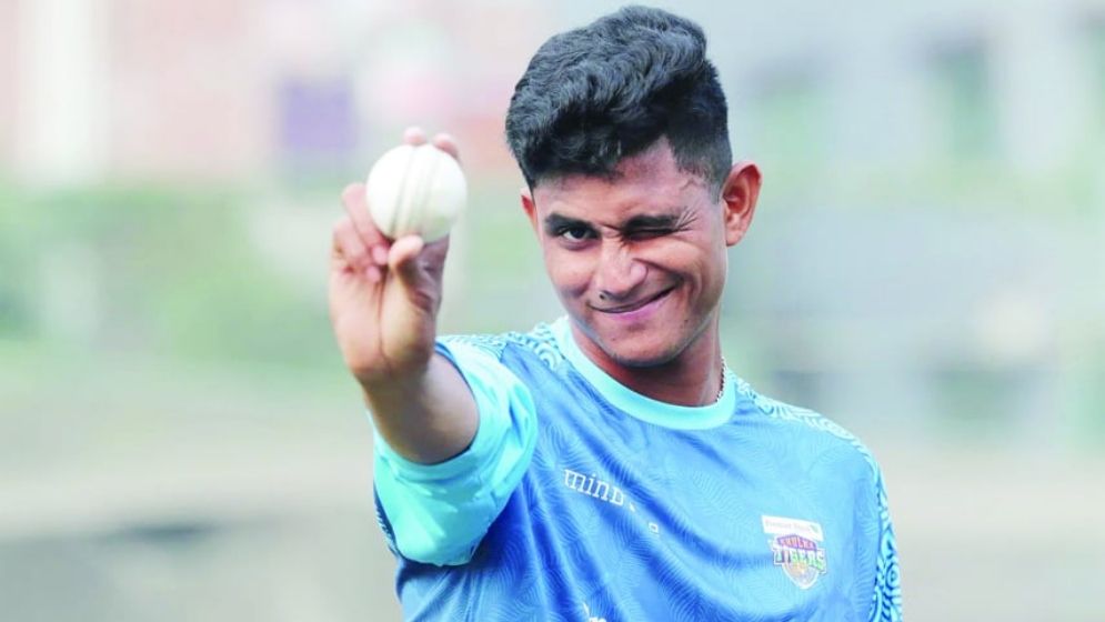 পিএসএলে দল পেলেন বাংলাদেশের স্পিডস্টার নাহিদ রানা