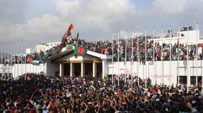 বিপ্লবীদের বাদানুবাদ ও প্রতিবিপ্লবীদের উচ্ছ্বাস