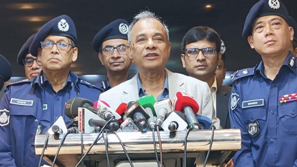 ‘যারা বিদেশ পালিয়েছে তাদের গ্রেফতারের চেষ্টা চলছে’