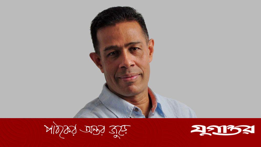 প্রধান উপদেষ্টার বিশেষ সহকারী হলেন সাংবাদিক মনির হায়দার