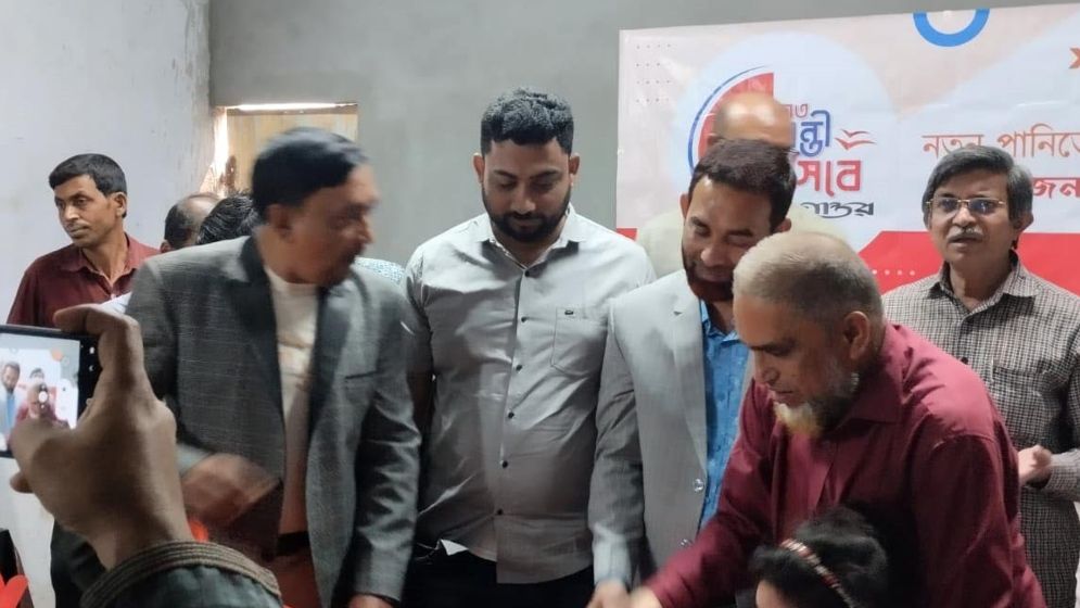 ‘তথ্যভিত্তিক সংবাদ প্রকাশ করে পাঠকের অন্তর দখল করেছে যুগান্তর’