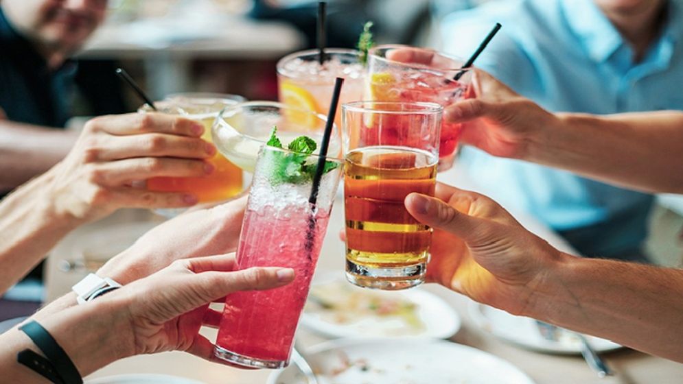 যে পানীয়ে চুমুক দিলে নিমেষেই মুক্তি মিলবে অ্যাসিডিটি থেকে