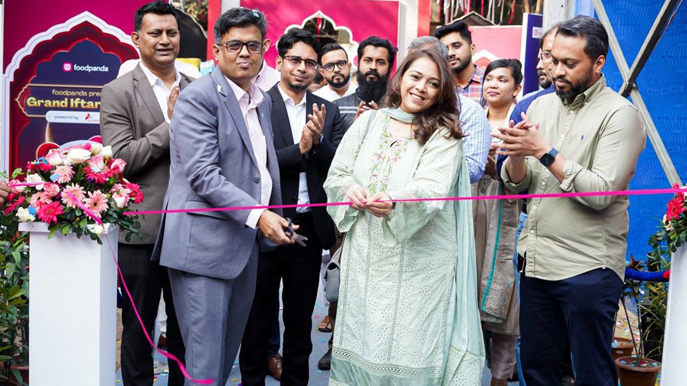 বনানীতে ফুডপ্যান্ডার গ্র্যান্ড ইফতার বাজার শুরু