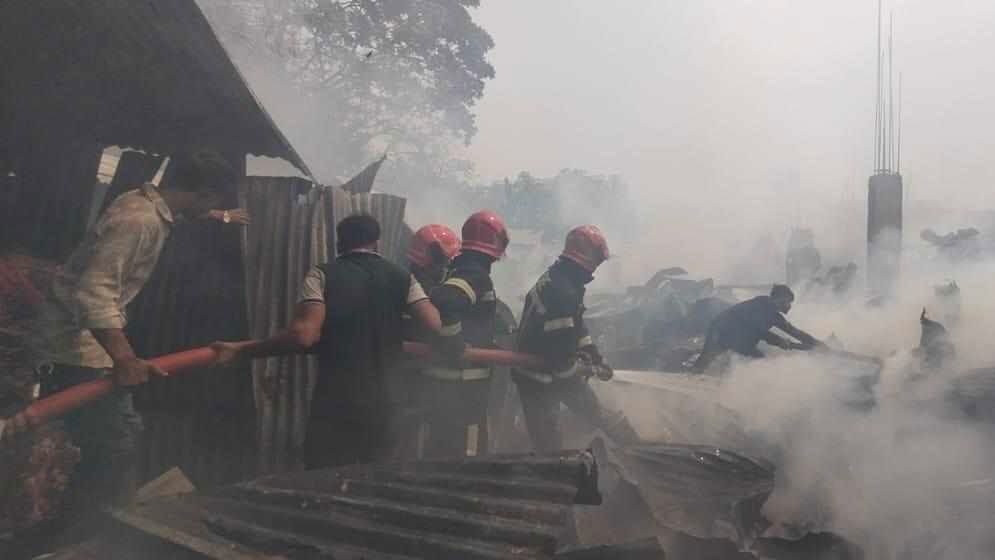 ভাষানটেকে বিআরপি বস্তির আগুন নিয়ন্ত্রণে