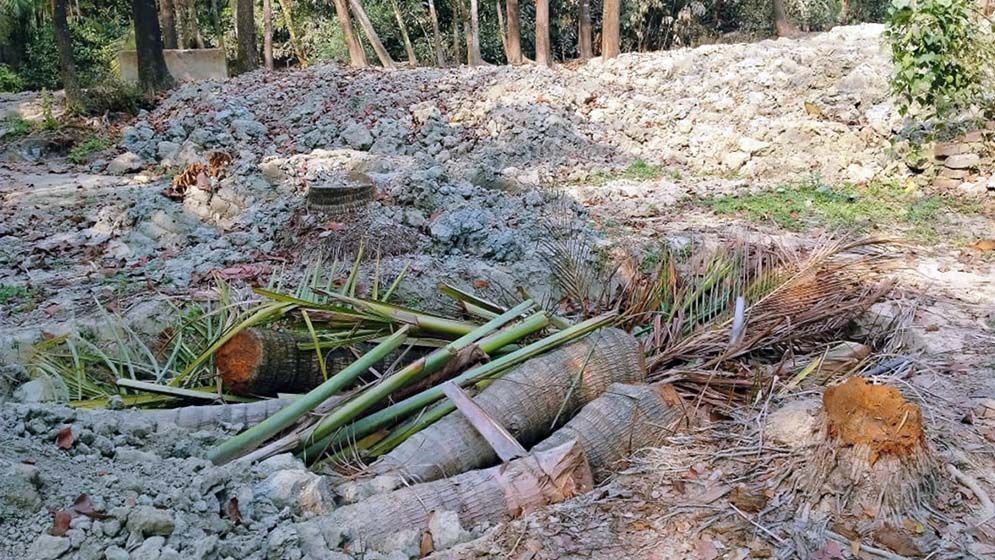 জামায়াত নেতার বিরুদ্ধে প্রবাসীর জমি দখল চেষ্টার অভিযোগ