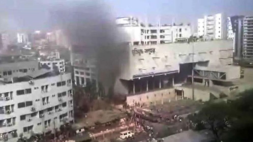 মুক্তিযুদ্ধ জাদুঘরে আগুন, ৫০ লাখ টাকার ক্ষতি