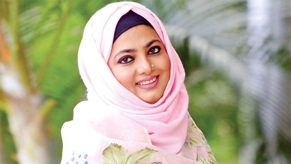 ঈদে ধরা দেবেন ‘হেনা’