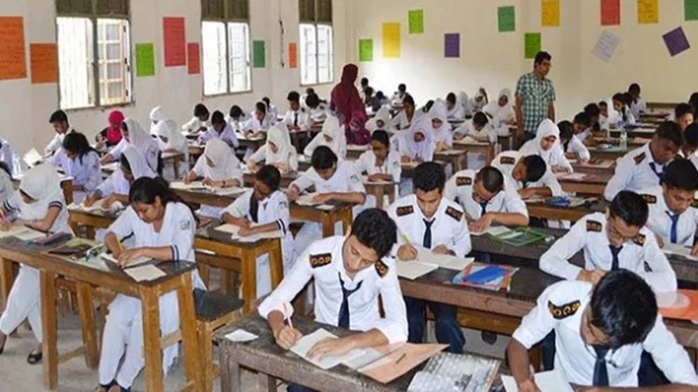 এসএসসি-সমমান পরীক্ষায় বসছে ১৯ লাখ ২৮ হাজার পরীক্ষার্থী, মানতে হবে ১৪ নির্দেশনা