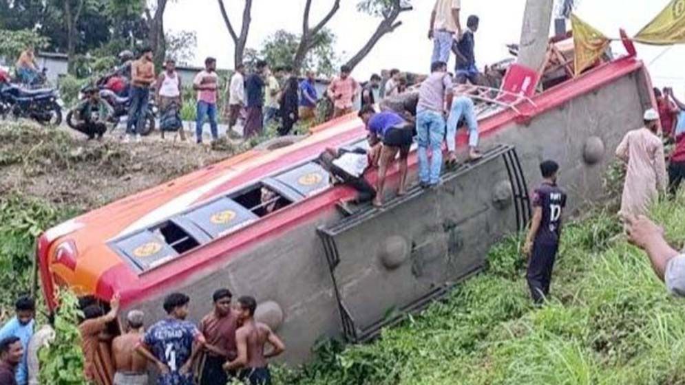 ফরিদপুরে ৭ জন নিহত, তদন্ত প্রতিবেদনে উঠে এলো দুর্ঘটনার যে ৫ কারণ