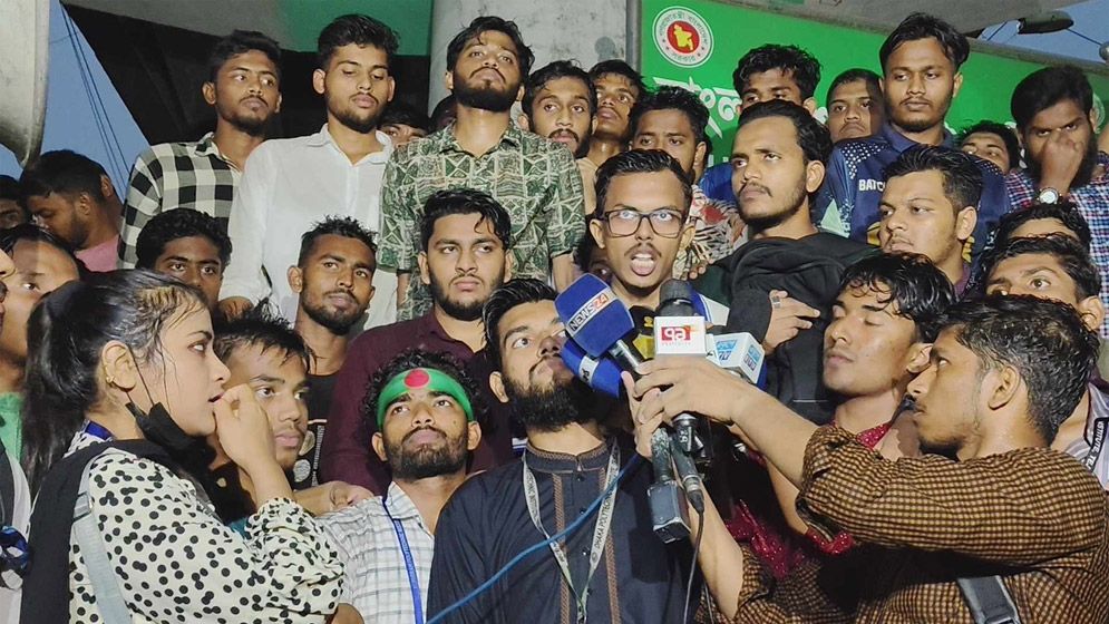 সারাদেশে রেলপথ অবরোধের ঘোষণা পলিটেকনিক শিক্ষার্থীদের