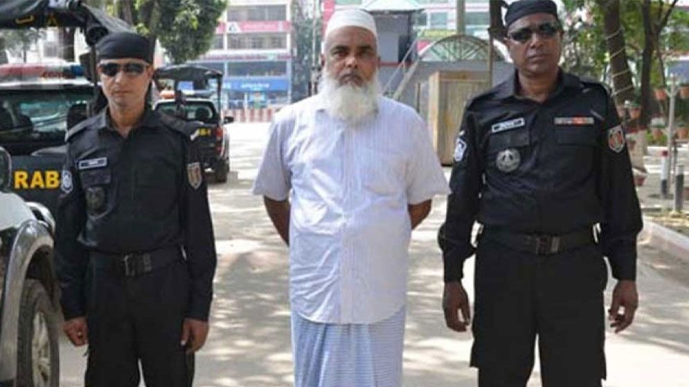 স্ত্রীসহ স্বাস্থ্যের সেই গাড়িচালক মালেকের কারাদণ্ড