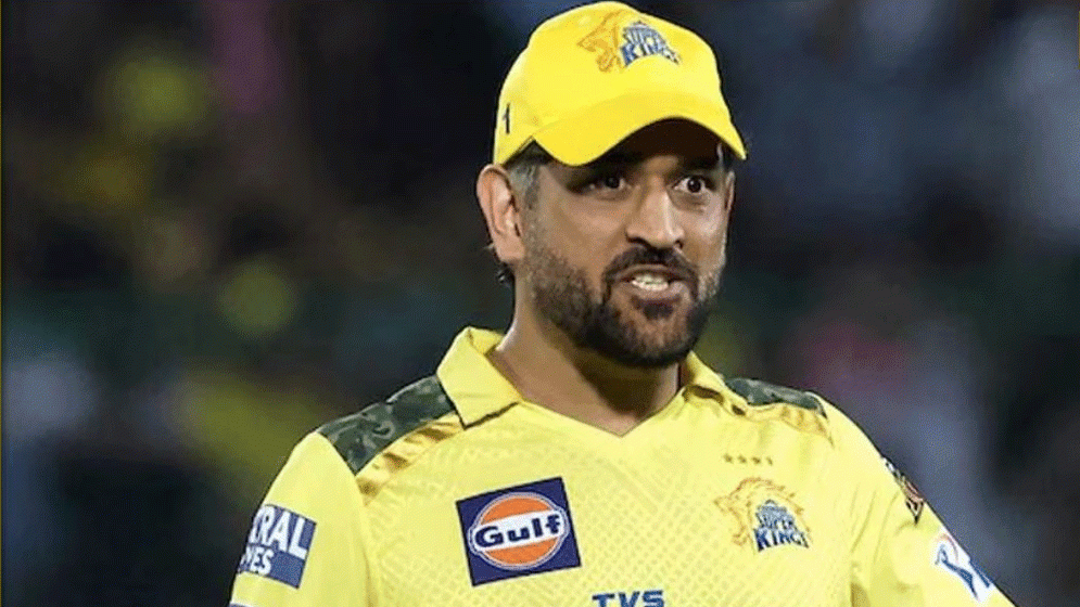 যে কারণে ক্ষুব্ধ হয়ে টিম হোটেল ছাড়েন ধোনি
