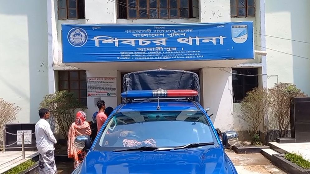 ৫ বছরের শিশুর সঙ্গে বিকৃত যৌনাচার, বৃদ্ধ গ্রেফতার