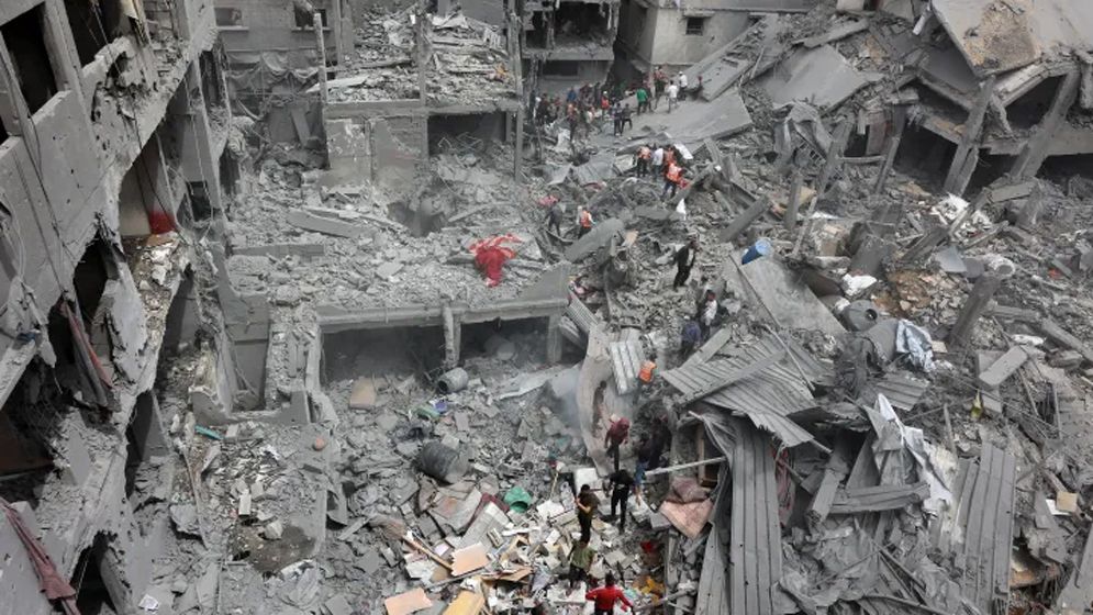 গাজায় ২৪ ঘণ্টায় ইসরাইলি হামলায় নিহত ৪০