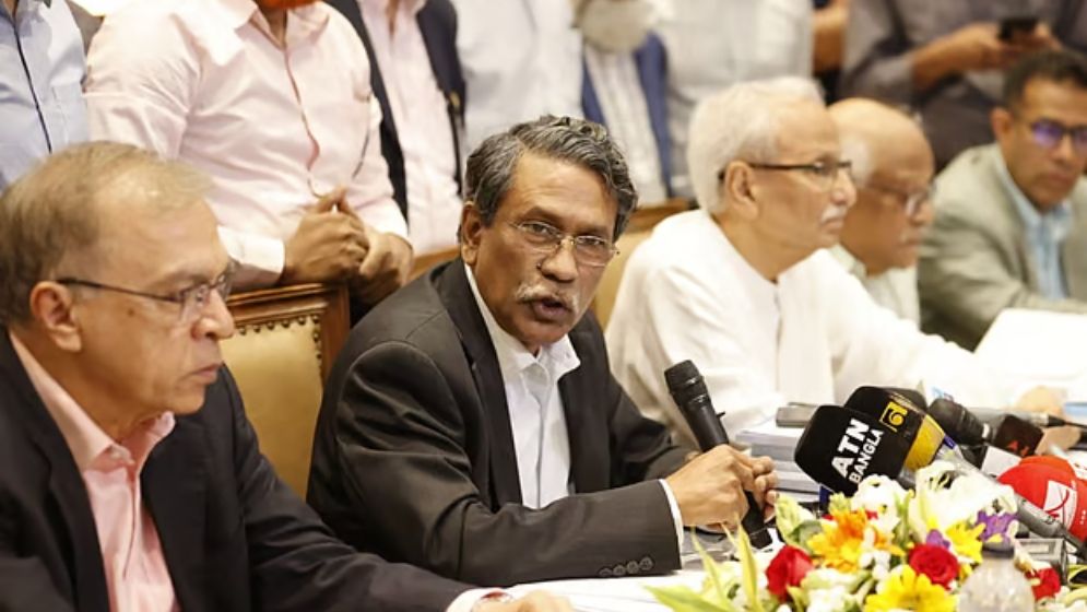 নতুন বাংলাদেশের সম্ভাবনা তৈরি হয়েছে : আলী রীয়াজ