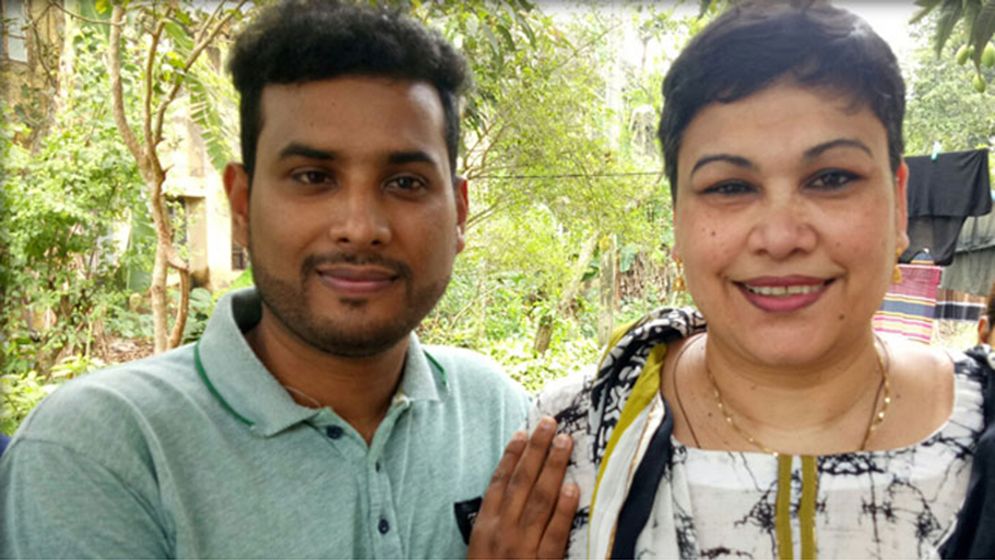 ফরিদপুরের যুবককে বিয়ে করে নিজ দেশে নিয়ে গেলেন মার্কিন তরুণী