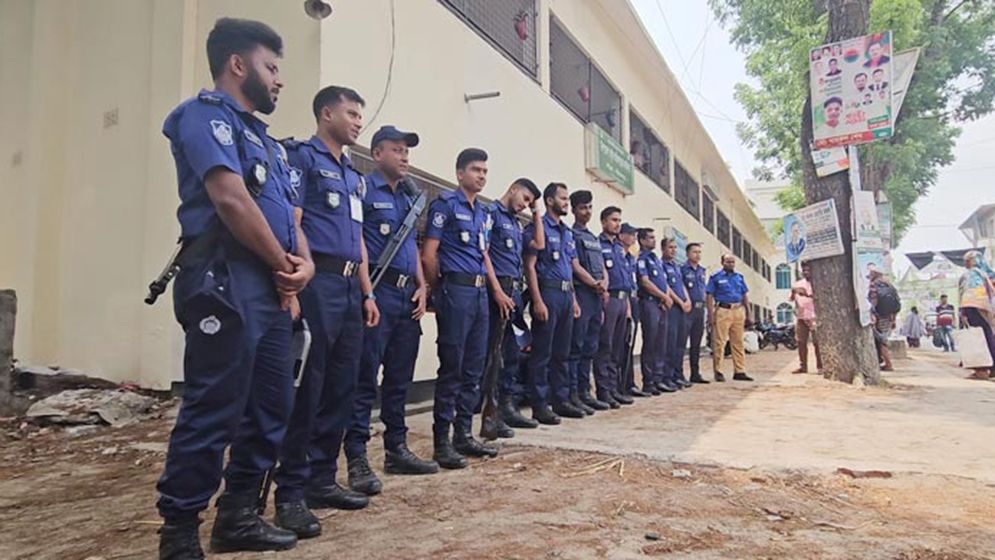 বালু তোলা নিয়ে বিএনপির দুপক্ষের কর্মসূচি, ১৪৪ ধারা জারি