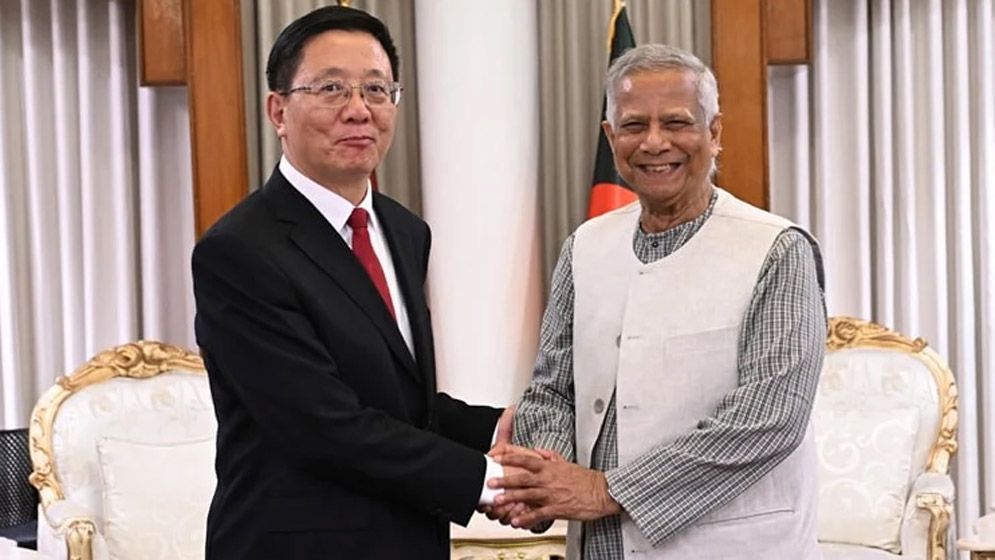 চীনের সঙ্গে দ্বিপাক্ষিক সম্পর্ক গভীর করার অঙ্গীকার পুনর্ব্যক্ত প্রধান উপদেষ্টার