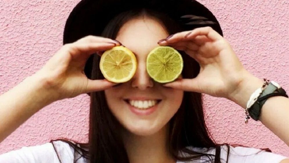 লেবুর তিন ফর্মুলায় উজ্জ্বল হবে মুখের ত্বক