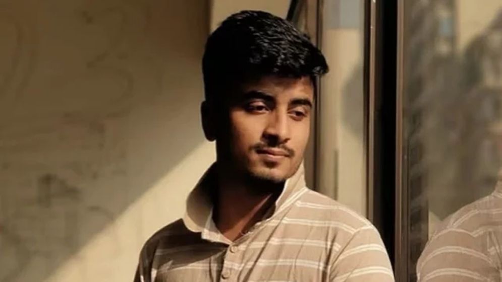 পারভেজ হত্যায় সংশ্লিষ্টতার অভিযোগে দুই ছাত্রী বহিষ্কার