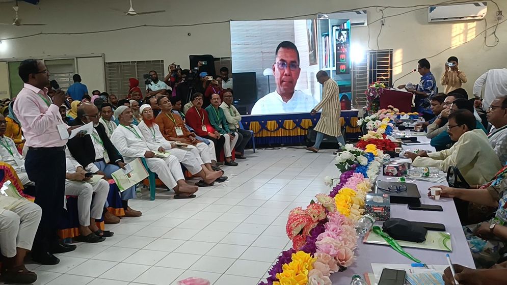 নেতাকর্মীদের কঠোর বার্তা দিলেন তারেক রহমান