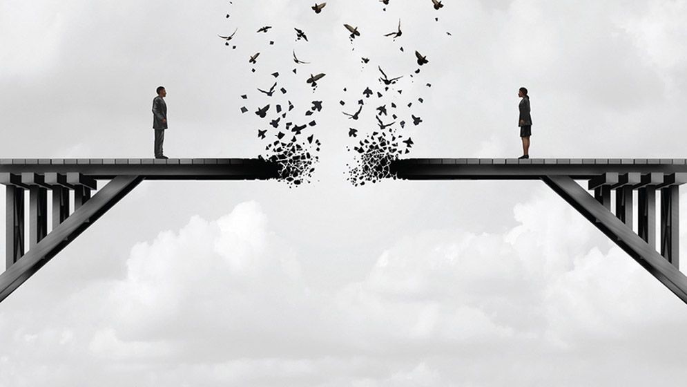 দাম্পত্য কলহ যেভাবে সুন্দর সম্পর্কে পরিণত হতে পারে