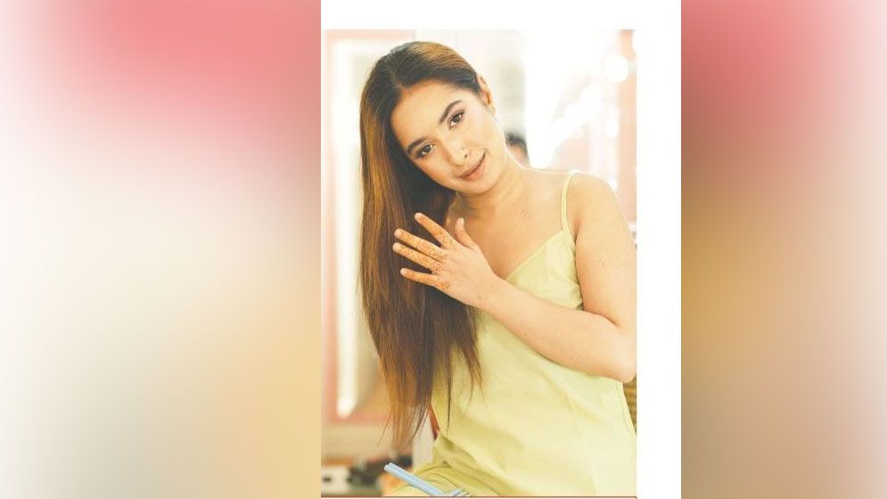 এই ঋতুতে নিজের যত্ন