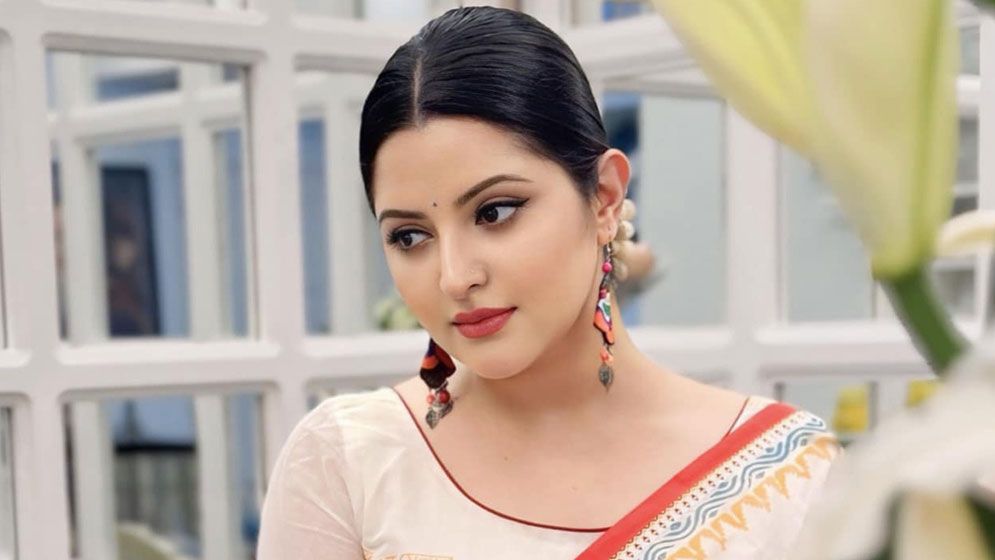 ‘মাদক সেবন করে গৃহকর্মীকে নির্যাতন’, পরীমনির বিরুদ্ধে মামলা