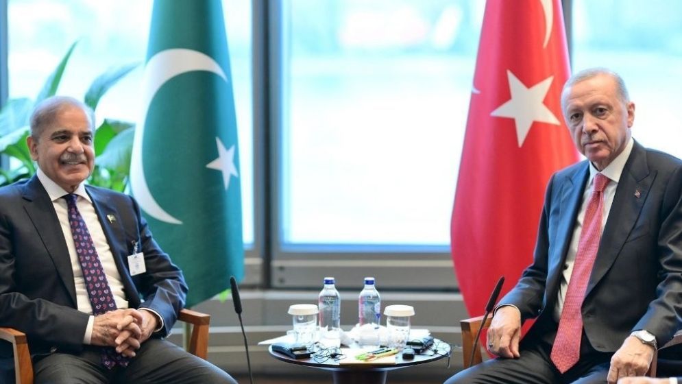 দ্বিপাক্ষিক সম্পর্ক জোরদারে তুরস্ক সফরে শাহবাজ শরিফ