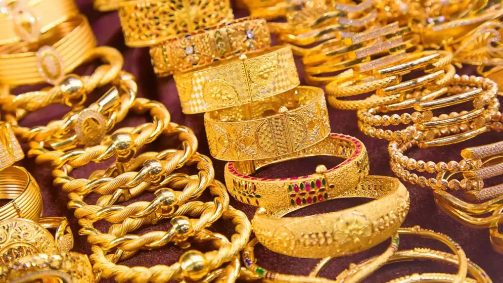 দেশের বাজারে কমল স্বর্ণের দাম