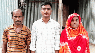 বিশ্ববিদ্যালয়ে ভর্তির সুযোগ পেয়েও টাকার অভাবে পড়ালেখা অনিশ্চিত সোহানের