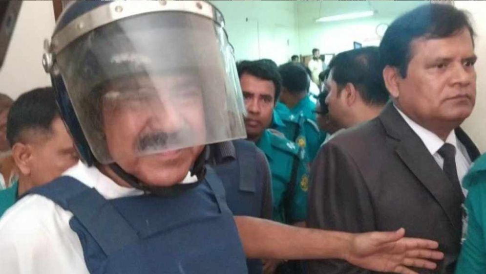 হাসিনার আগে জামায়াত ও খালেদা জিয়ার বিচার করতে হবে