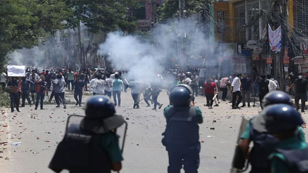 ‘গণহত্যার বিচার ও আ.লীগ নিষিদ্ধে প্রয়োজনে প্রধান উপদেষ্টার কার্যালয় ঘেরাও’