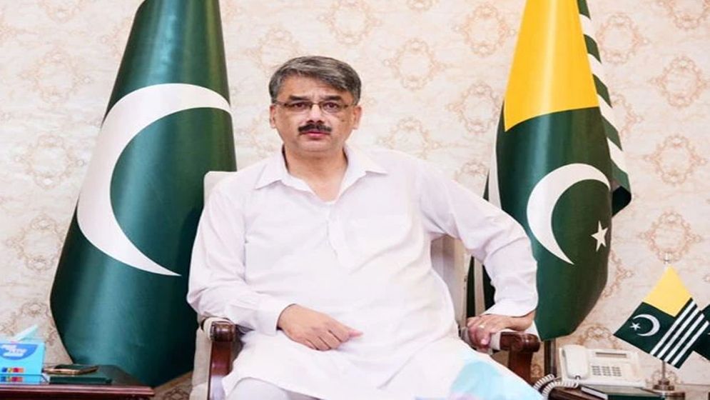 ভারতকে ‘চূড়ান্ত জবাব’ দেওয়ার হুঁশিয়ারি আজাদ কাশ্মীরের প্রধানমন্ত্রীর