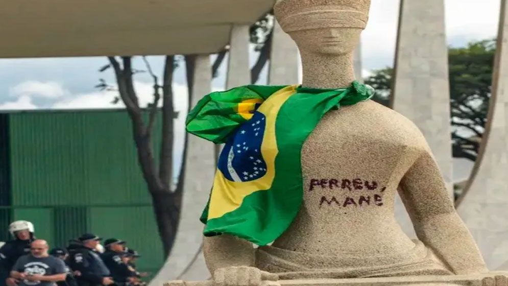 ‘লিপস্টিক অভ্যুত্থান’, ব্রাজিলীয় নারীর ১৪ বছরের কারাদণ্ড